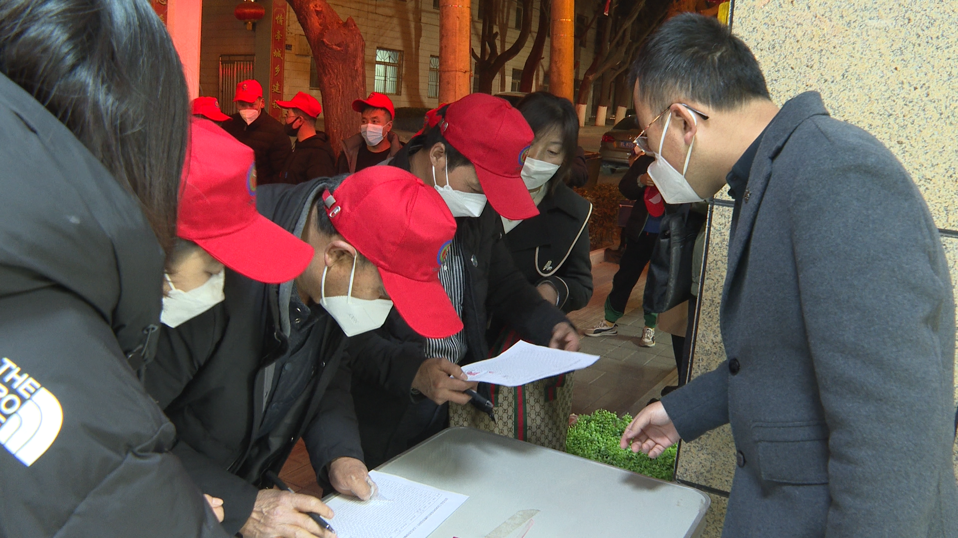 60bccb93c8df0fc653efe68027af5d3